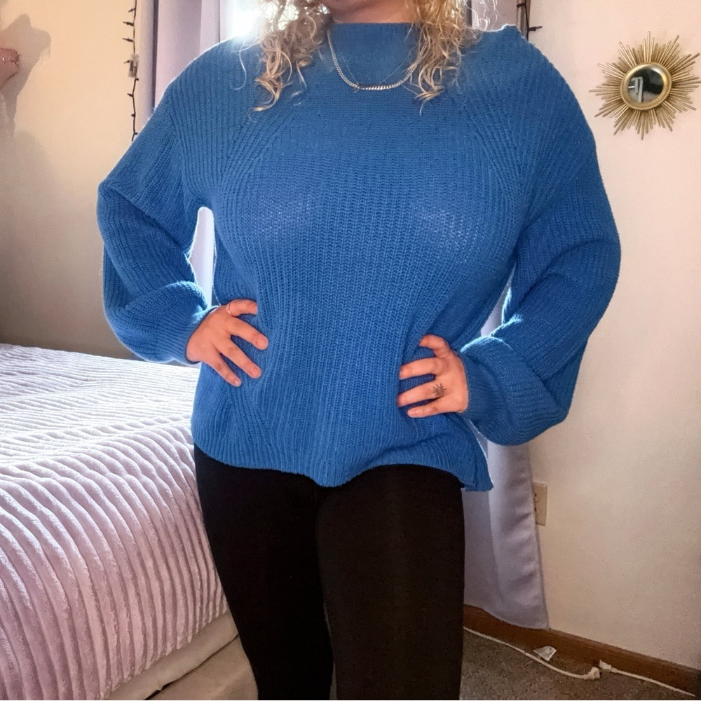 💙Old Navy Women's Bright Blue Crew Neck Sweater| Medium
